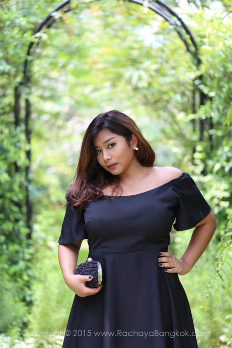 Pangwachiraya: Thai Plus Size Curvy Model and Fashion